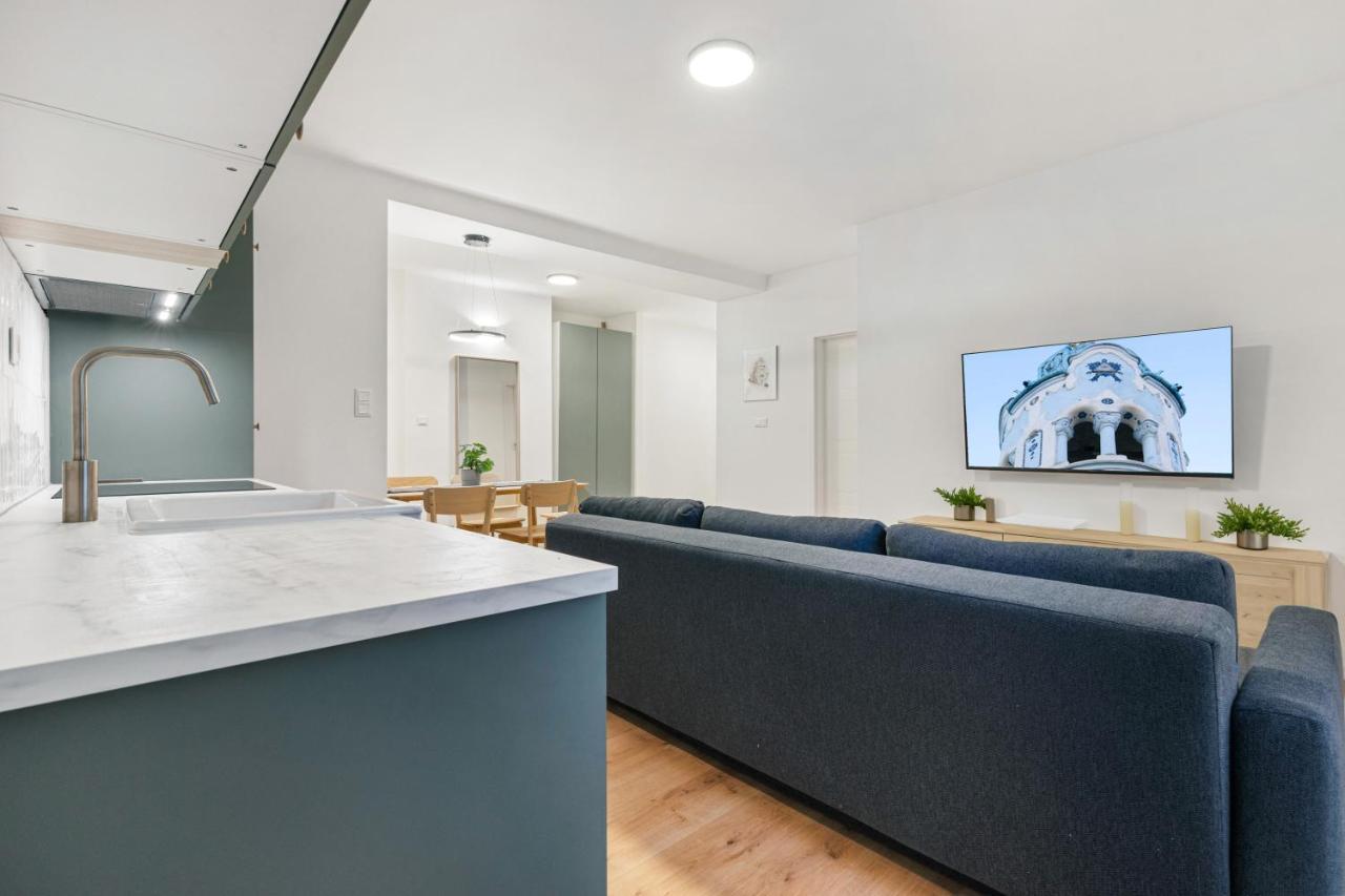 Bratislava Touch 2 Bedroom Apt Eksteriør bilde