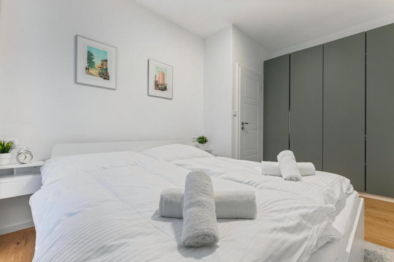 Bratislava Touch 2 Bedroom Apt Eksteriør bilde