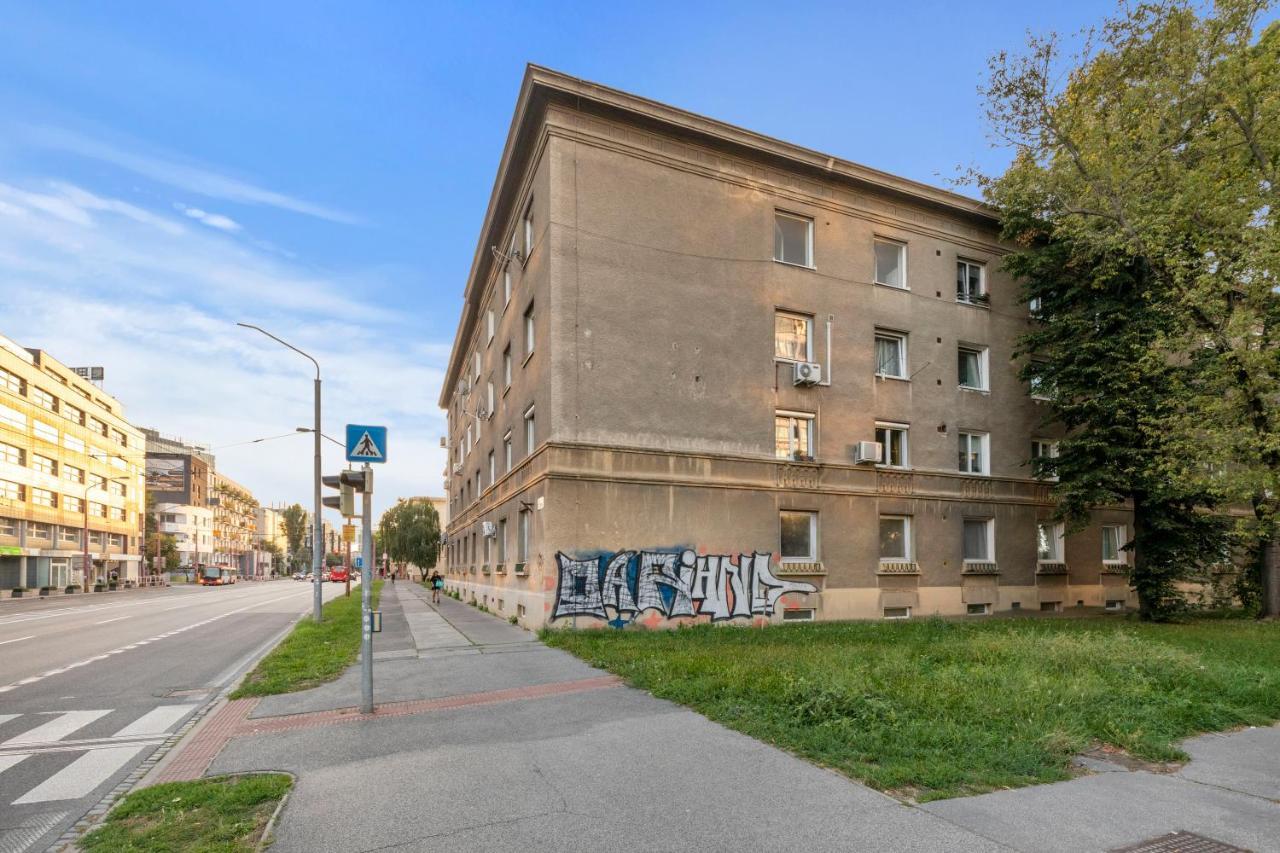 Bratislava Touch 2 Bedroom Apt Eksteriør bilde