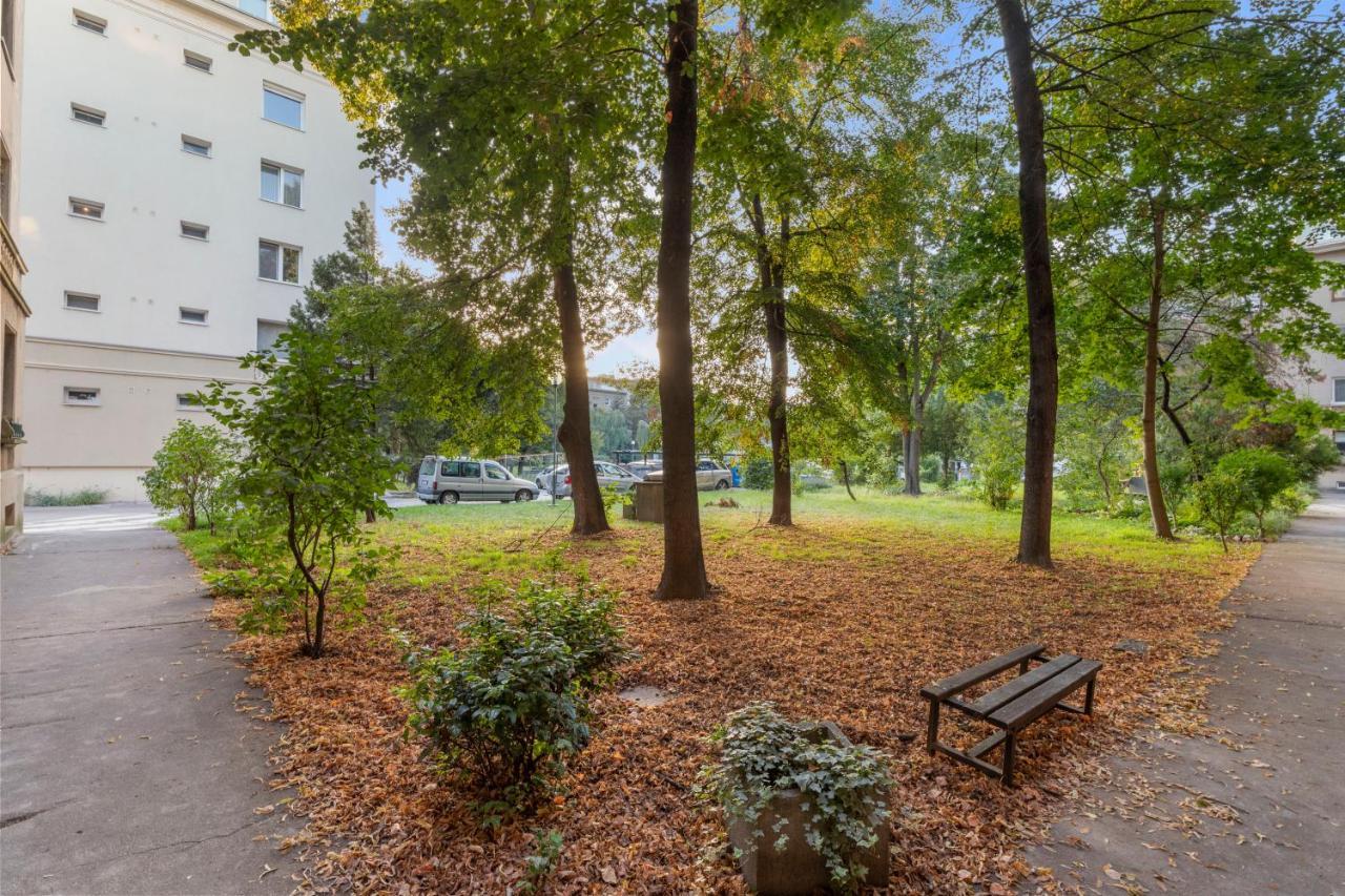 Bratislava Touch 2 Bedroom Apt Eksteriør bilde